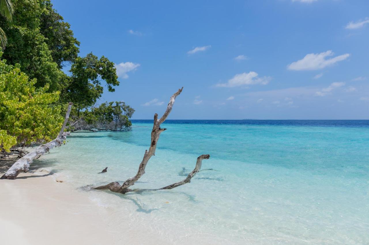 Nihaali Maldives Hotel Kudarikilu Bagian luar foto