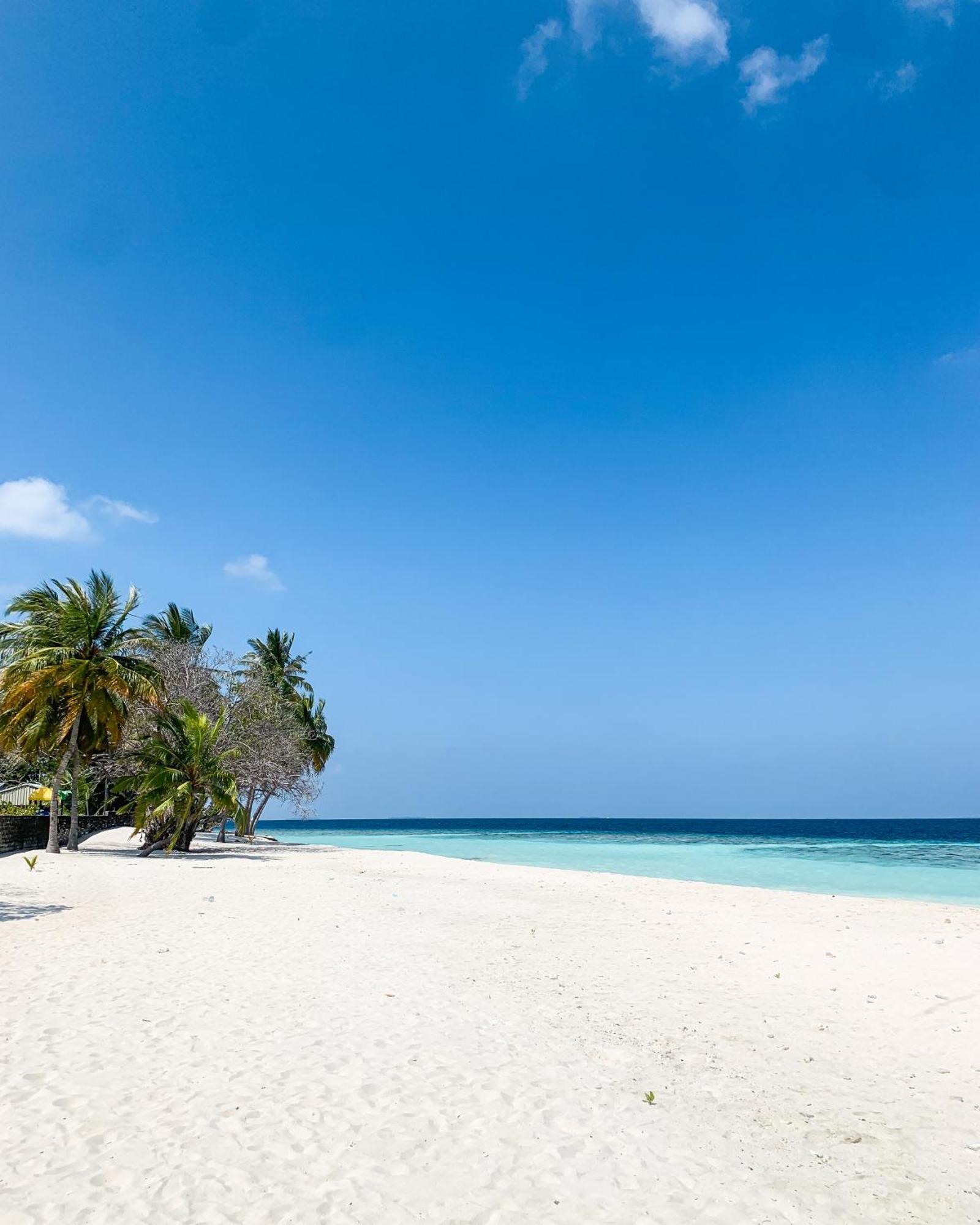 Nihaali Maldives Hotel Kudarikilu Bagian luar foto